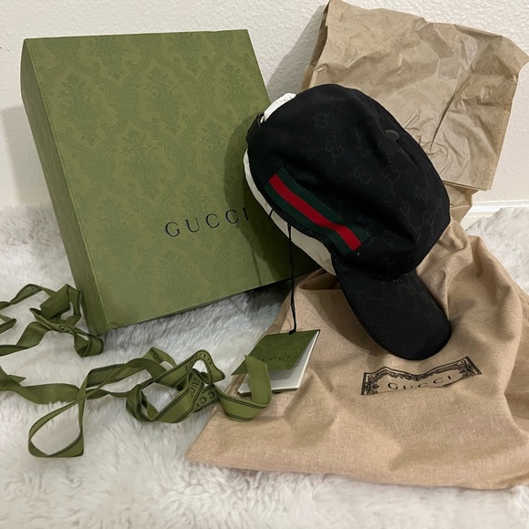 GUCCI- ORIGINAL GG CANVAS BASEBALL HAT WITH WEB - Picture 1 of 4